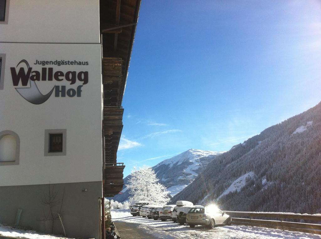 Ski In-Ski Out - Gaestehaeuser Saalbach-Hinterglemm - Wallegghof Christianhof Экстерьер фото