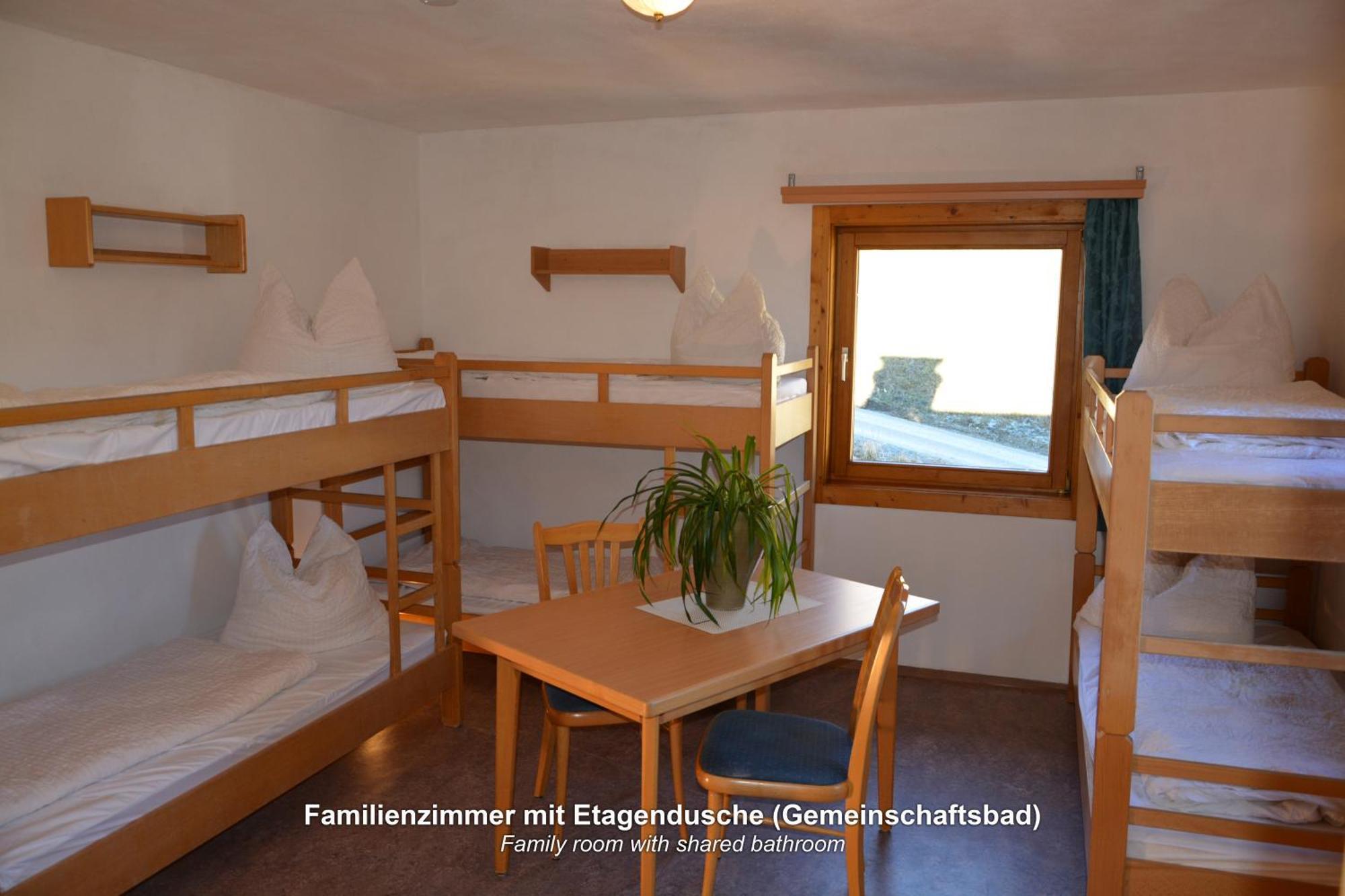 Ski In-Ski Out - Gaestehaeuser Saalbach-Hinterglemm - Wallegghof Christianhof Экстерьер фото